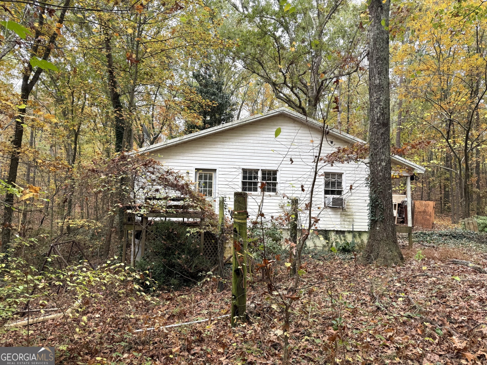 975 Bonner Goldmine Road, Carrollton, Georgia 30117, 3 Bedrooms Bedrooms, ,1 BathroomBathrooms,Residential,For Sale,Bonner Goldmine,9140272