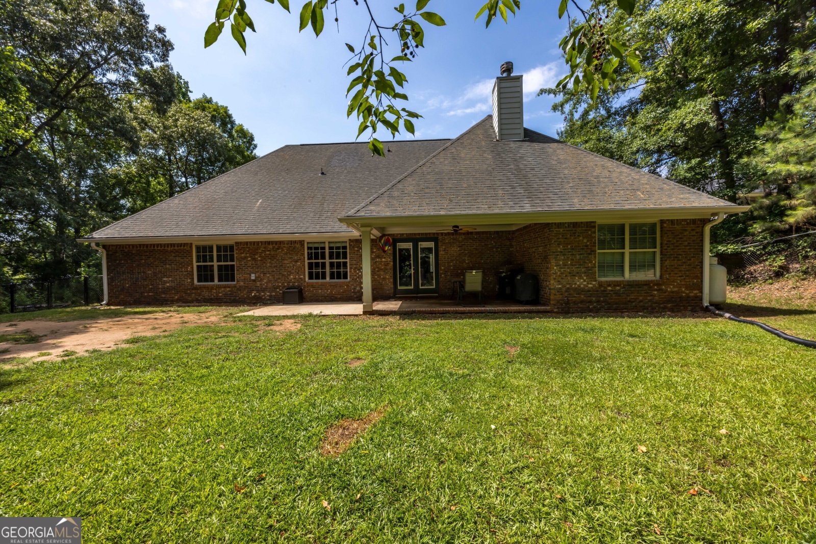 558 Lake Harding Drive, Hamilton, Georgia 31811, 5 Bedrooms Bedrooms, ,3 BathroomsBathrooms,Residential,For Sale,Lake Harding,9140281