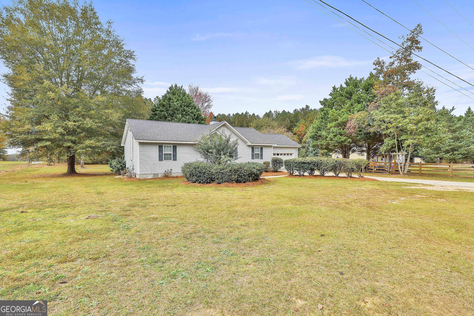 123 Carmel Rd, Senoia, Georgia 30276, 3 Bedrooms Bedrooms, ,2 BathroomsBathrooms,Residential,For Sale,Carmel Rd,9140288