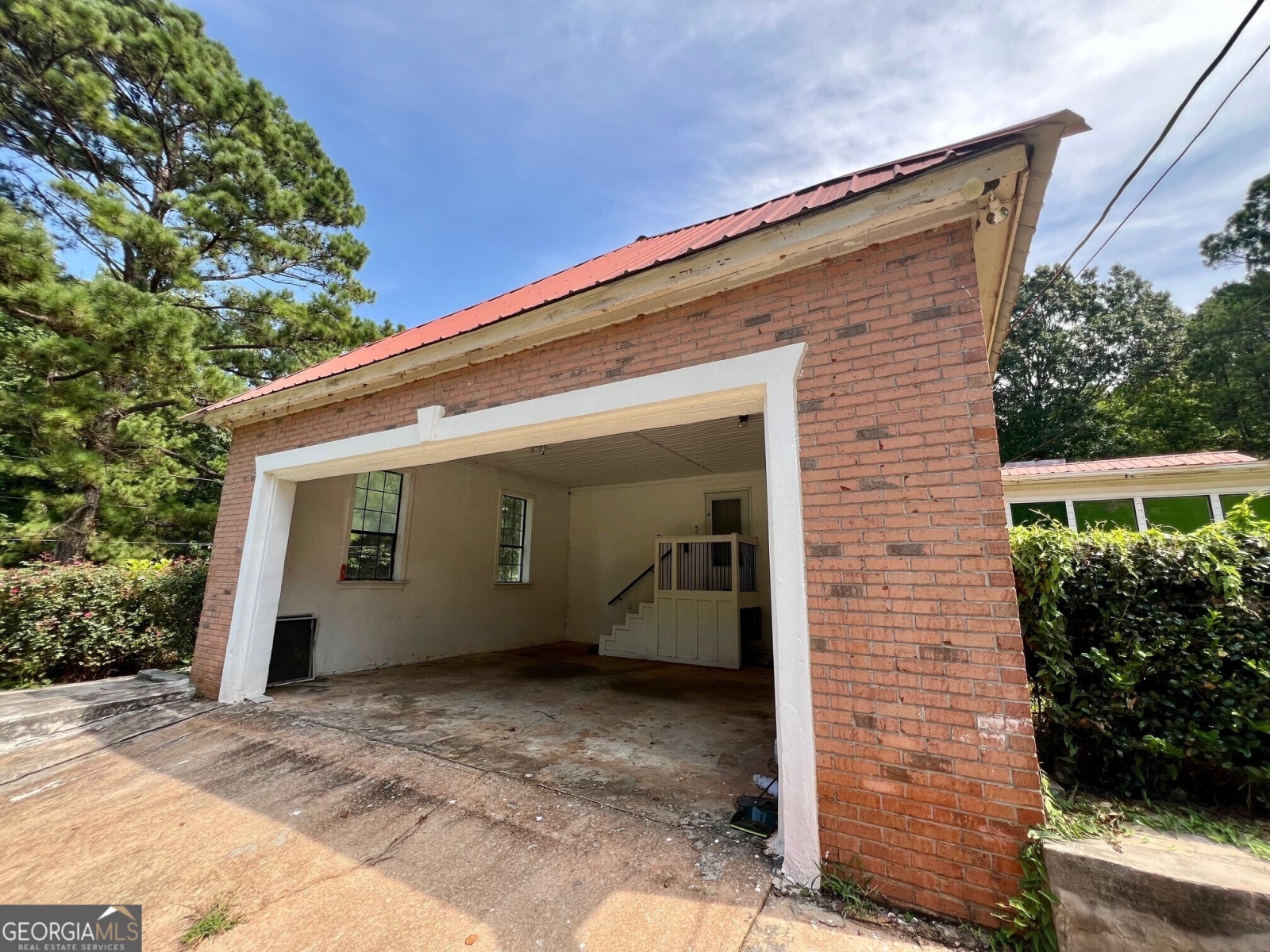 100 Lakeshore Way, Lagrange, Georgia 30240, 5 Bedrooms Bedrooms, ,4 BathroomsBathrooms,Residential,For Sale,Lakeshore,9140315