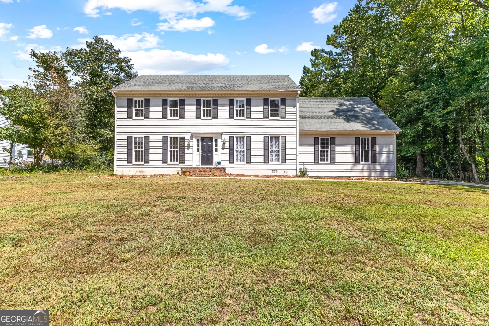 330 Fayette Drive, Fayetteville, Georgia 30214, 5 Bedrooms Bedrooms, ,2 BathroomsBathrooms,Residential,For Sale,Fayette,9140325