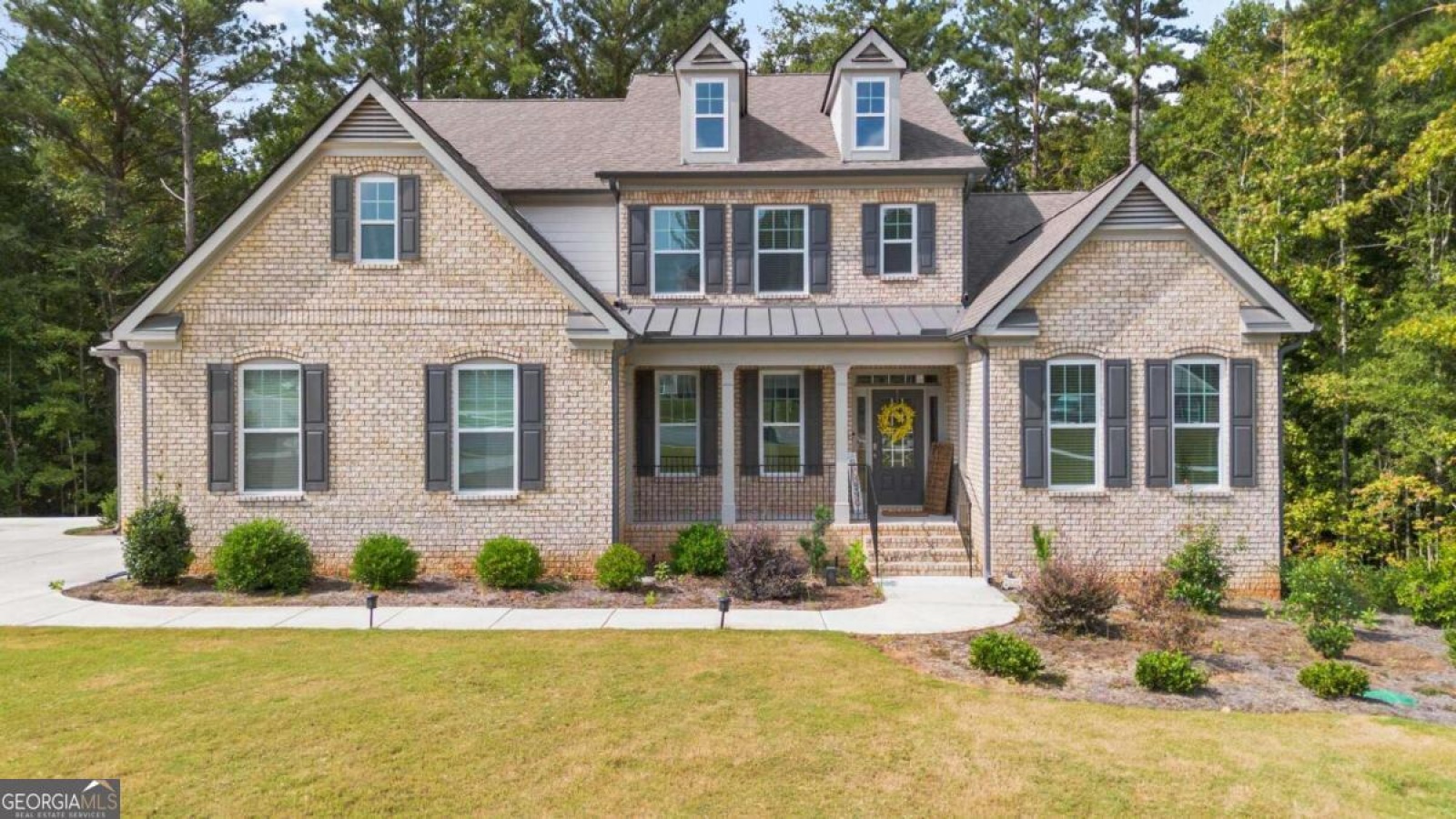 134 Sunflower Drive, Newnan, Georgia 30263, 6 Bedrooms Bedrooms, ,4 BathroomsBathrooms,Residential,For Sale,Sunflower,9140337