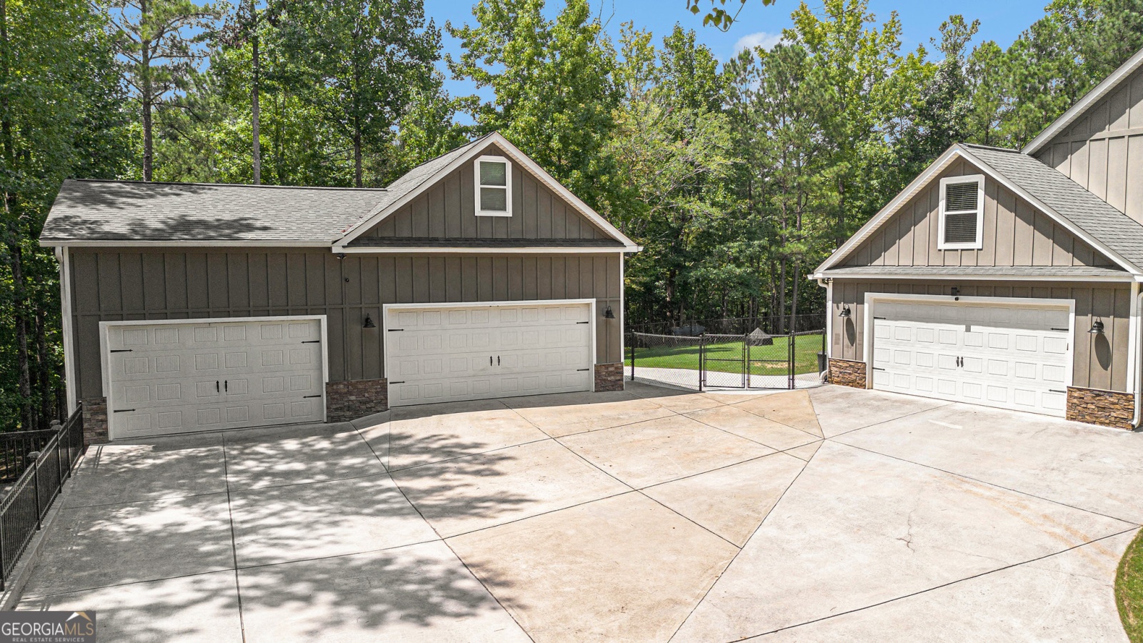 764 Little Vine Church Road, Villa Rica, Georgia 30180, 5 Bedrooms Bedrooms, ,3 BathroomsBathrooms,Residential,For Sale,Little Vine Church,9140352