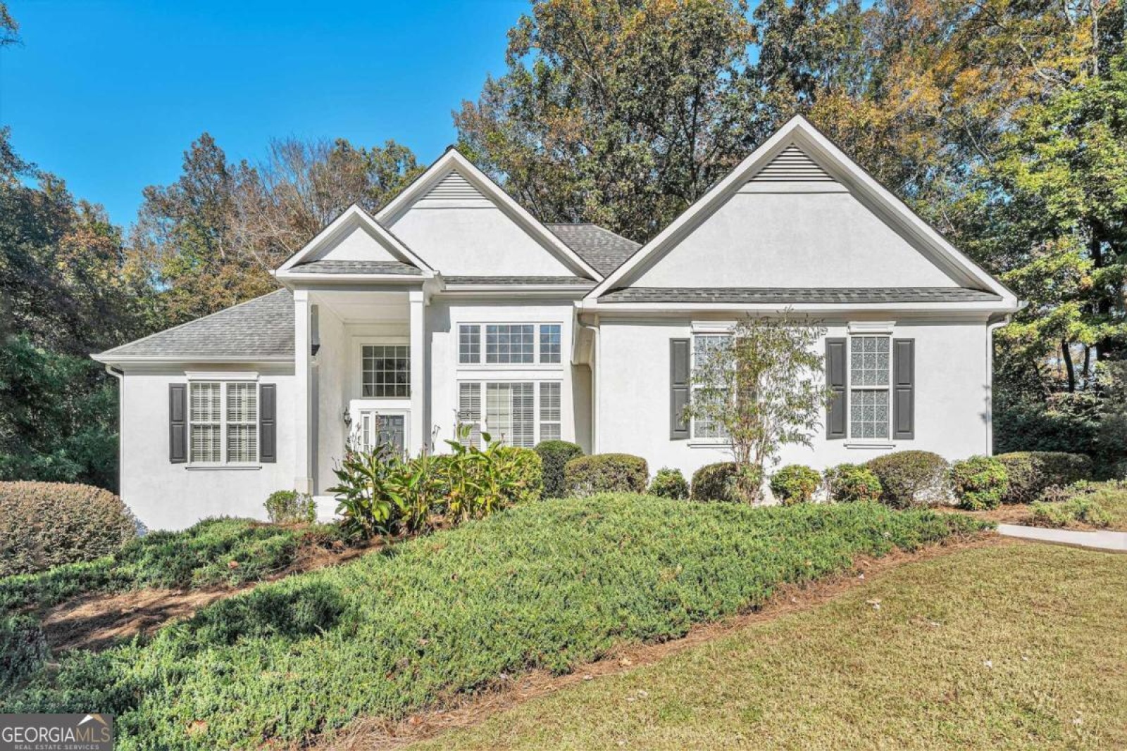 422 Abrell Woods Court, Peachtree City, Georgia 30269, 3 Bedrooms Bedrooms, ,2 BathroomsBathrooms,Residential,For Sale,Abrell Woods,9140378