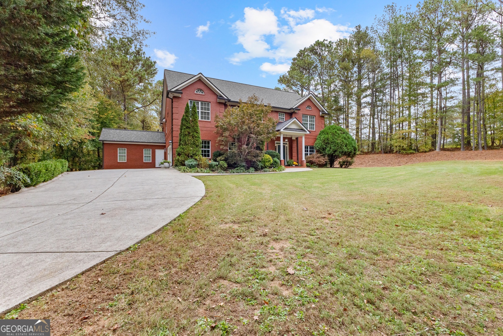 51 Arbor Springs Plantation Drive, Newnan, Georgia 30265, 4 Bedrooms Bedrooms, ,3 BathroomsBathrooms,Residential,For Sale,Arbor Springs Plantation,9140425