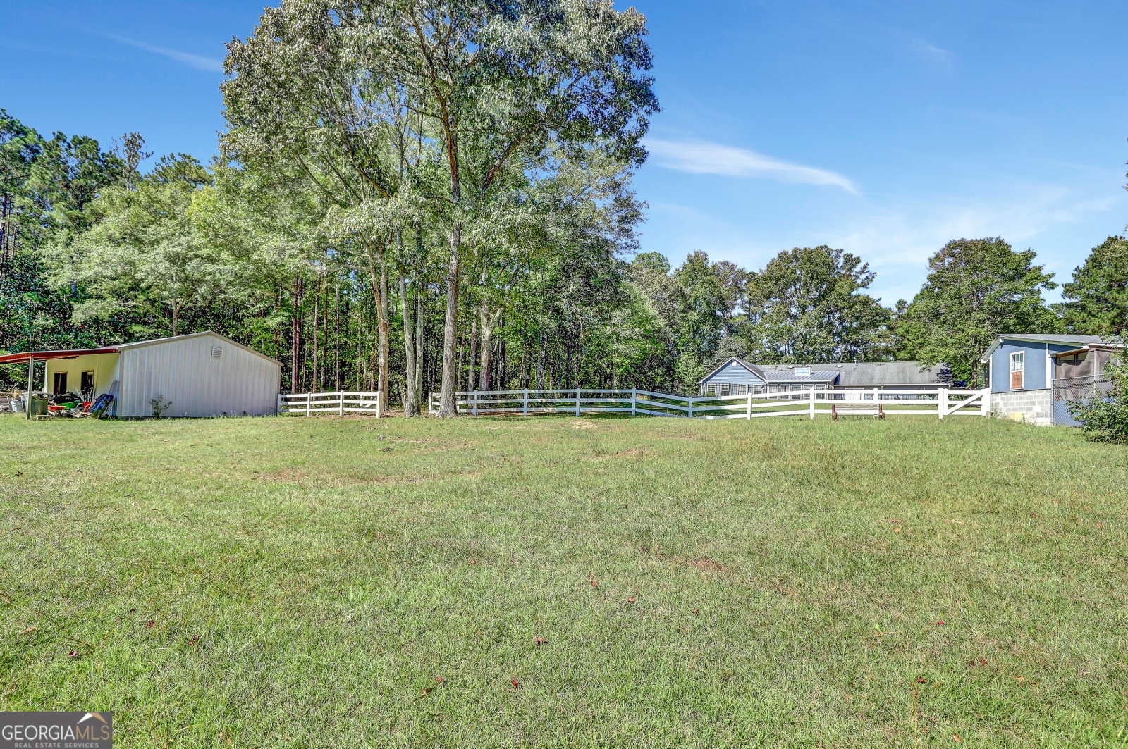 880 Brooks Woolsey Road, Brooks, Georgia 30205, 3 Bedrooms Bedrooms, ,2 BathroomsBathrooms,Residential,For Sale,Brooks Woolsey,9140428