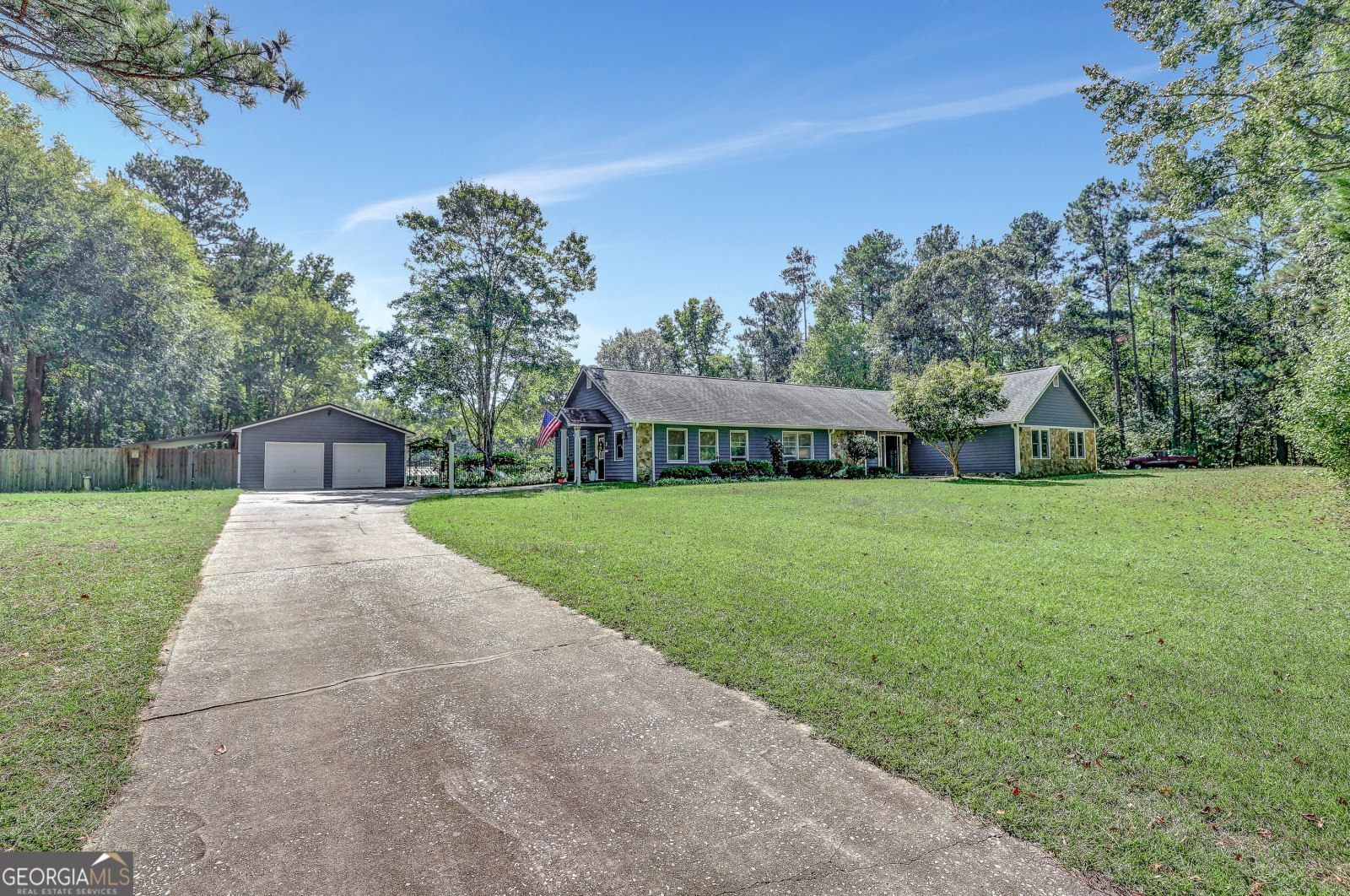 880 Brooks Woolsey Road, Brooks, Georgia 30205, 3 Bedrooms Bedrooms, ,2 BathroomsBathrooms,Residential,For Sale,Brooks Woolsey,9140428