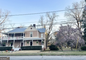 420 Lagrange Street, Greenville, Georgia 30222, 5 Bedrooms Bedrooms, ,3 BathroomsBathrooms,Residential,For Sale,Lagrange,9140471