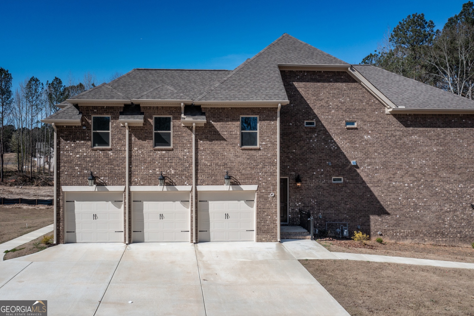 230 Waltham Way, Fayetteville, Georgia 30214, 6 Bedrooms Bedrooms, ,6 BathroomsBathrooms,Residential,For Sale,Waltham,9140481