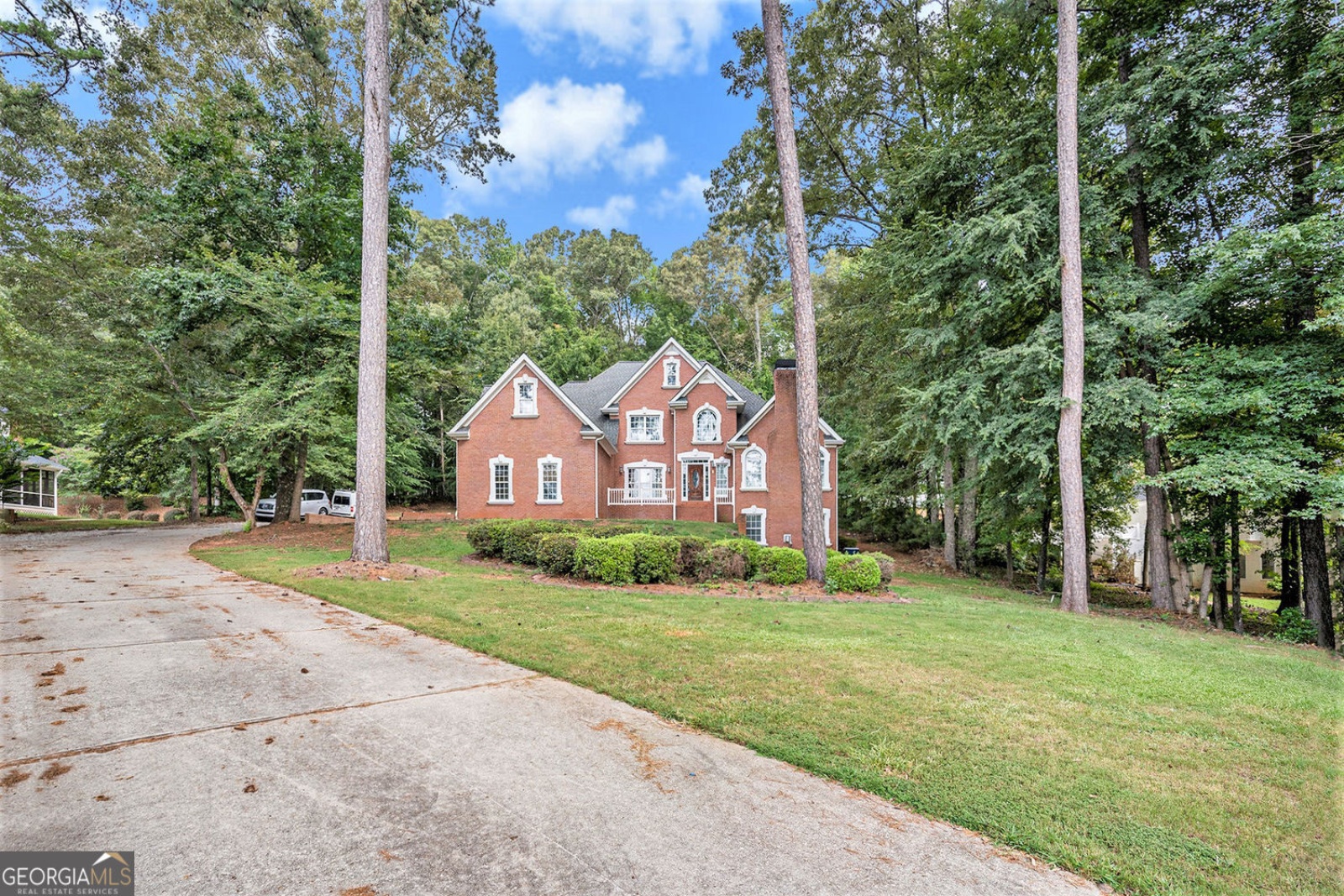 165 Standing Oak Place, Fayetteville, Georgia 30214, 9 Bedrooms Bedrooms, ,5 BathroomsBathrooms,Residential,For Sale,Standing Oak,9140482