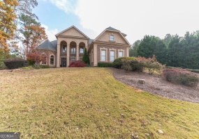 110 Robinwood Court, Fayetteville, Georgia 30214, 6 Bedrooms Bedrooms, ,7 BathroomsBathrooms,Residential,For Sale,Robinwood,9140497