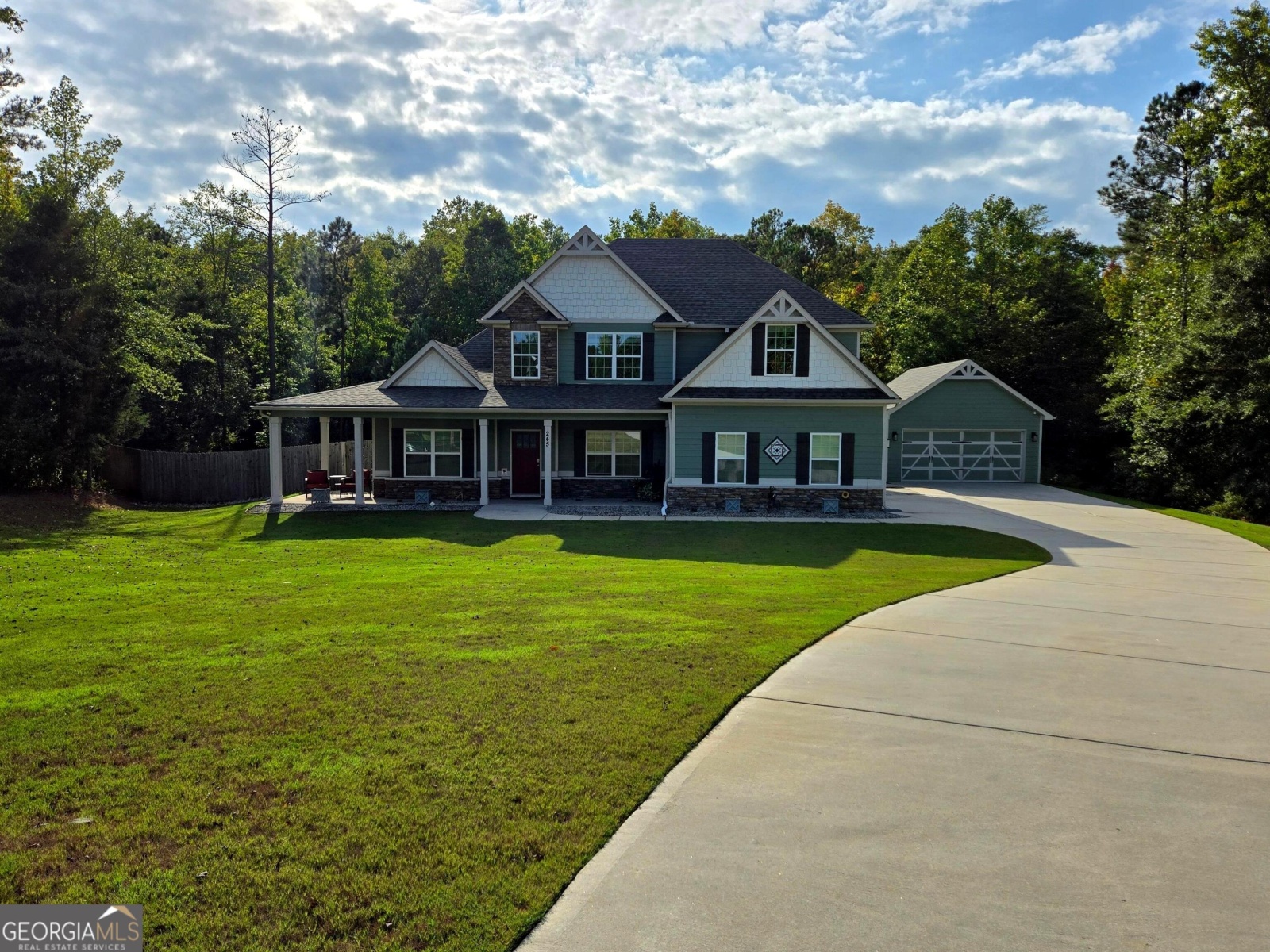 245 Senoia Oaks Way, Senoia, Georgia 30276, 4 Bedrooms Bedrooms, ,3 BathroomsBathrooms,Residential,For Sale,Senoia Oaks,9140510