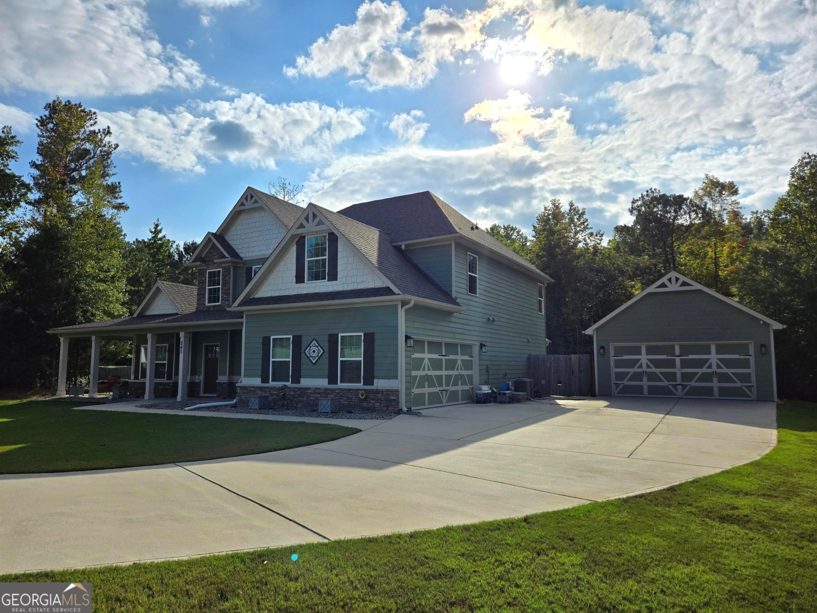 245 Senoia Oaks Way, Senoia, Georgia 30276, 4 Bedrooms Bedrooms, ,3 BathroomsBathrooms,Residential,For Sale,Senoia Oaks,9140510