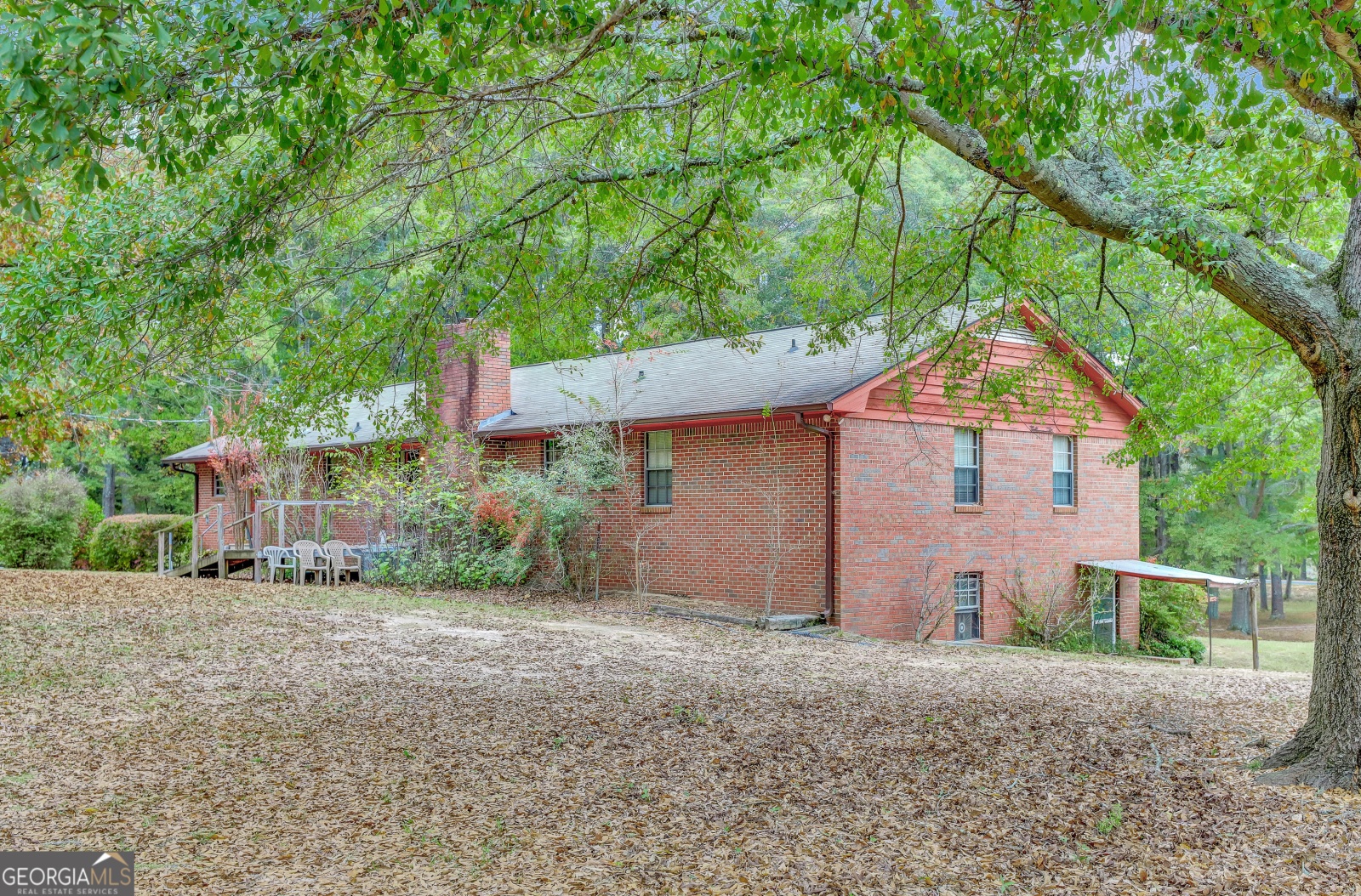 115 Bernhard Road, Fayetteville, Georgia 30215, 3 Bedrooms Bedrooms, ,2 BathroomsBathrooms,Residential,For Sale,Bernhard,9140521