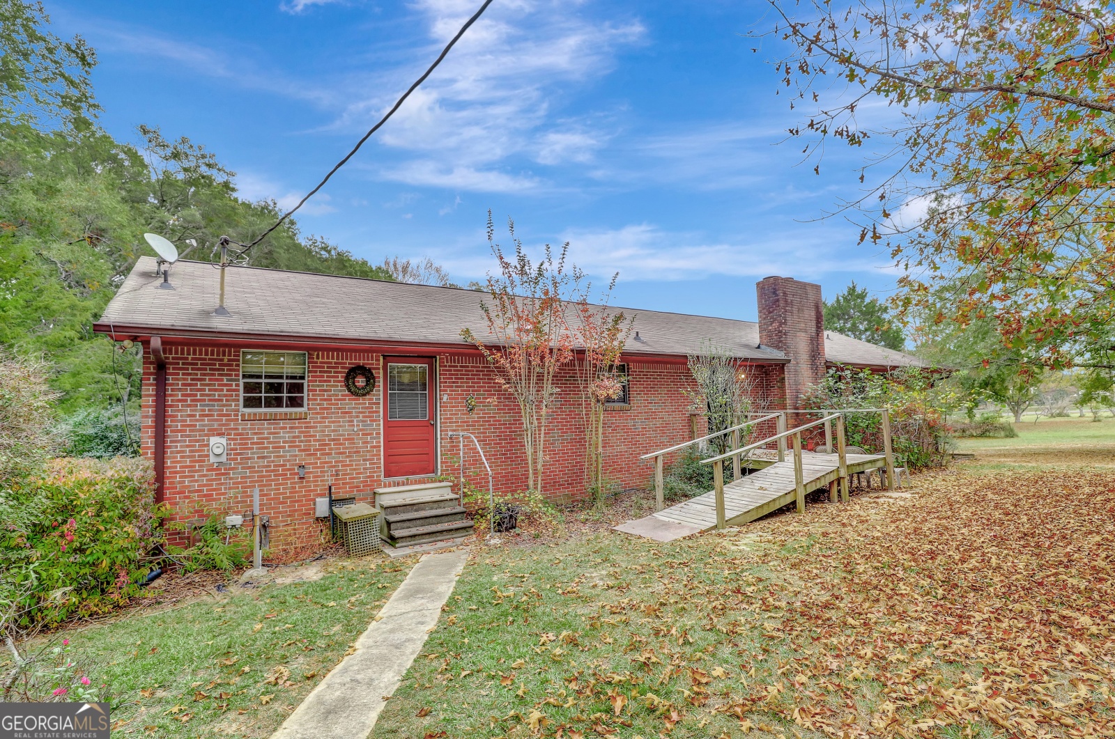 115 Bernhard Road, Fayetteville, Georgia 30215, 3 Bedrooms Bedrooms, ,2 BathroomsBathrooms,Residential,For Sale,Bernhard,9140521