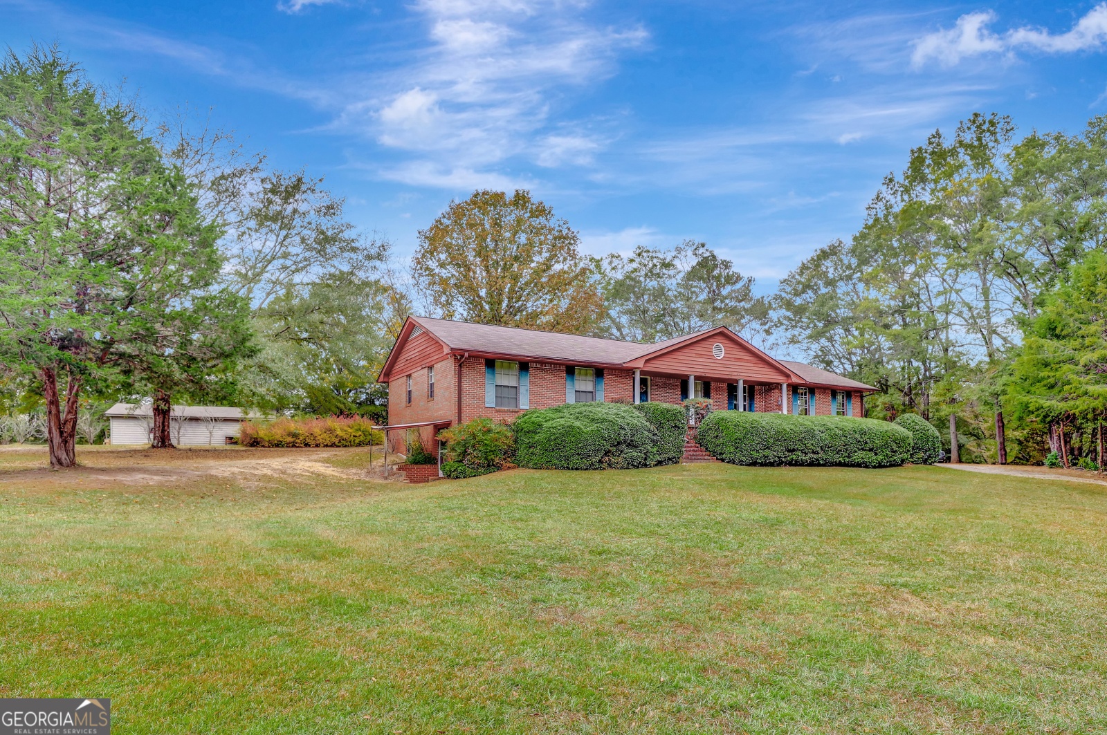 115 Bernhard Road, Fayetteville, Georgia 30215, 3 Bedrooms Bedrooms, ,2 BathroomsBathrooms,Residential,For Sale,Bernhard,9140521