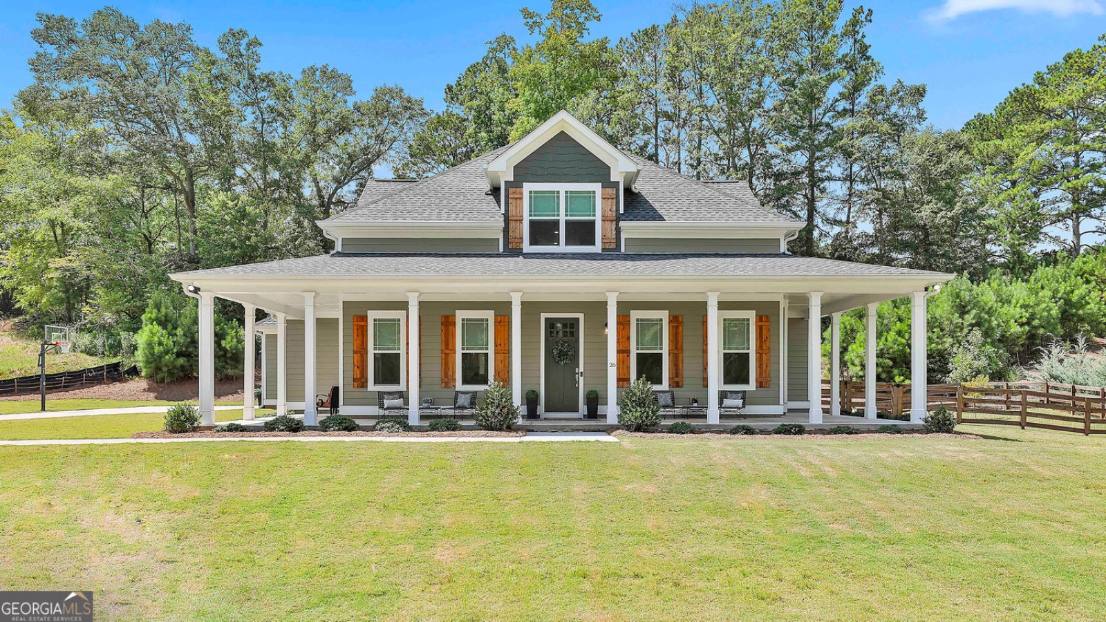 26 Emery Nell Lane, Newnan, Georgia 30263, 4 Bedrooms Bedrooms, ,3 BathroomsBathrooms,Residential,For Sale,Emery Nell,9140577