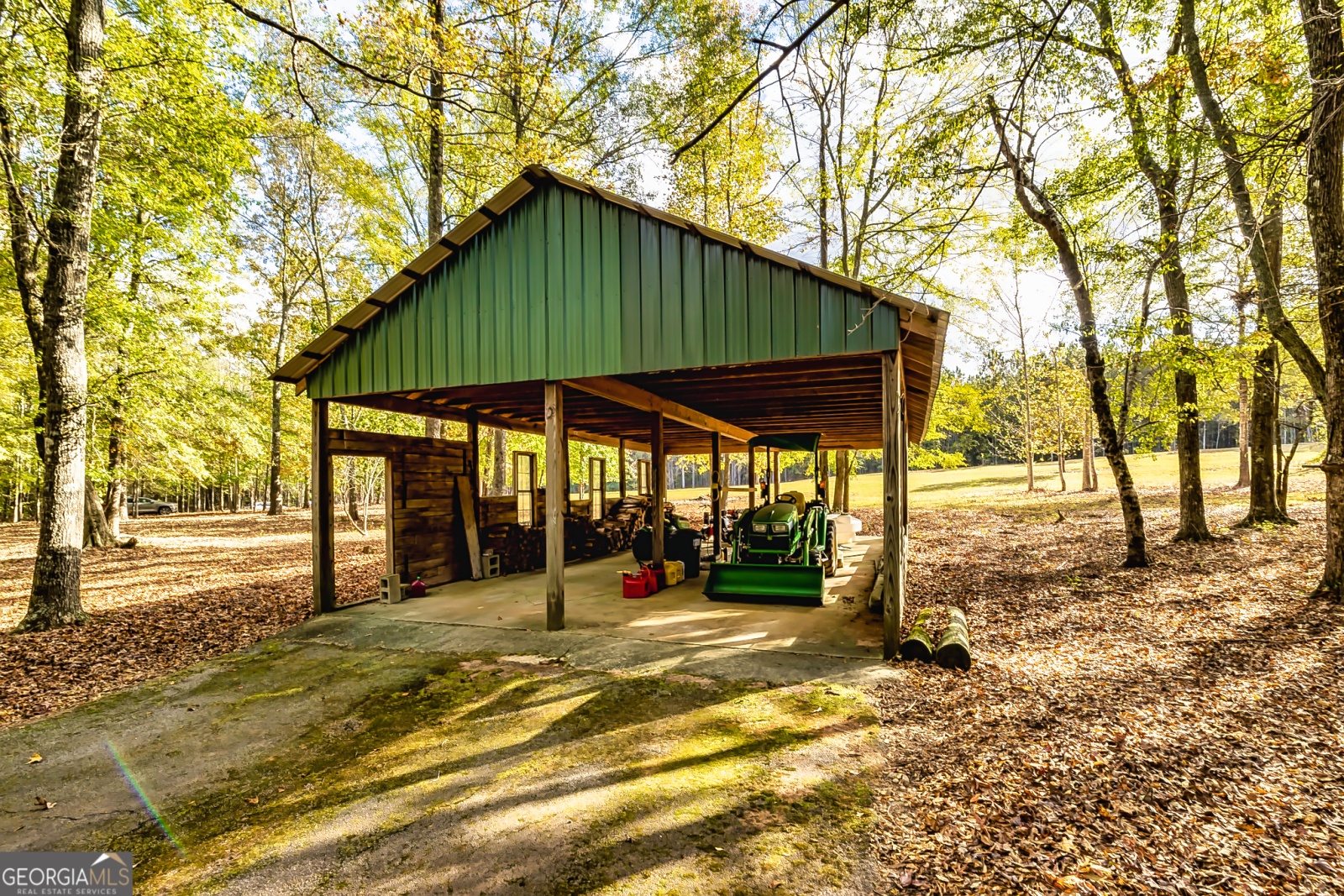 710 Line Creek Road, Senoia, Georgia 30276, 4 Bedrooms Bedrooms, ,3 BathroomsBathrooms,Residential,For Sale,Line Creek,9140597