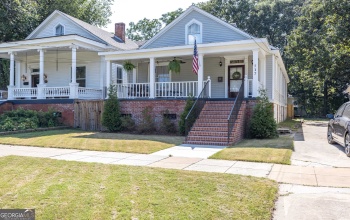 717 1st Avenue, Columbus, Georgia 31901, 3 Bedrooms Bedrooms, ,3 BathroomsBathrooms,Residential,For Sale,1st,9140600