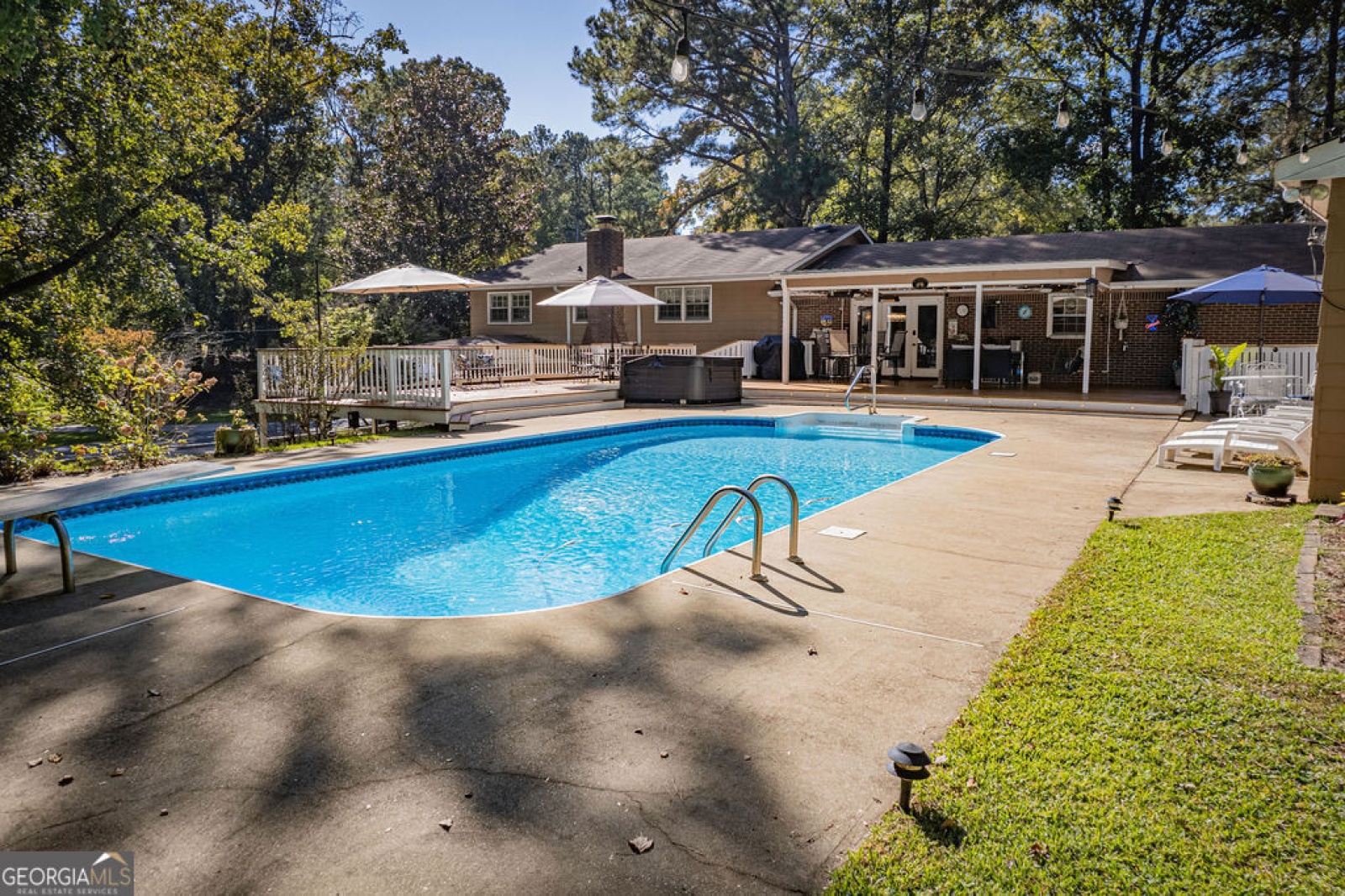 512 Whitaker Road, Lagrange, Georgia 30240, 5 Bedrooms Bedrooms, ,3 BathroomsBathrooms,Residential,For Sale,Whitaker,9140653