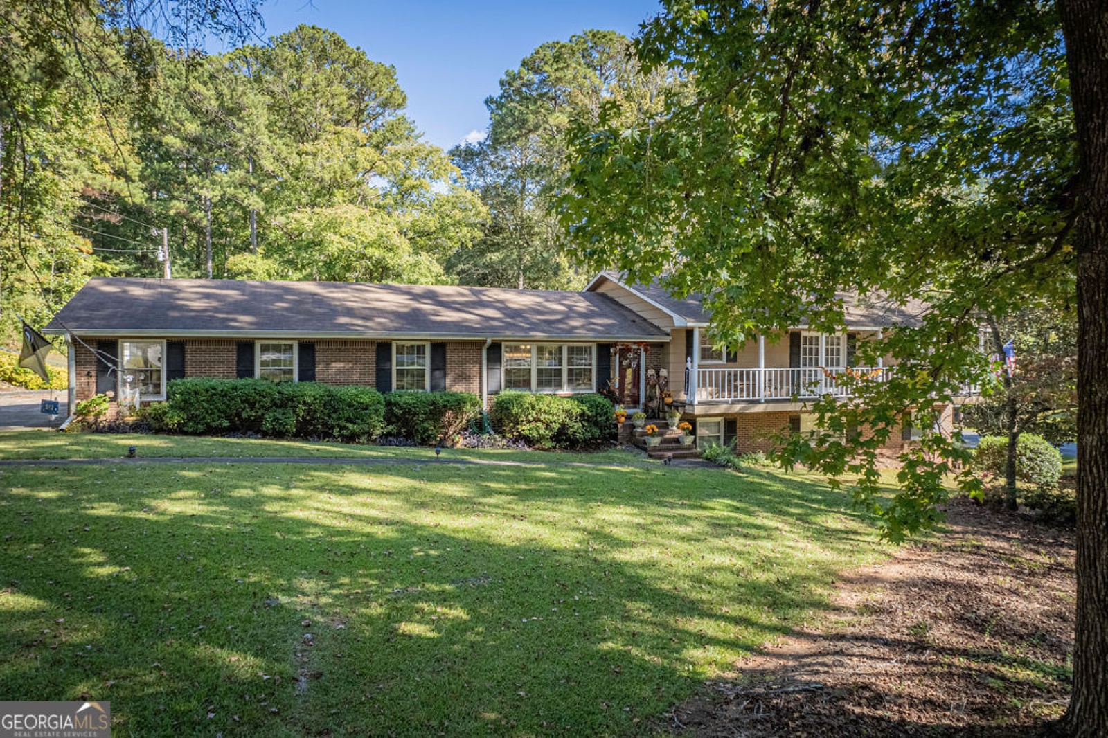 512 Whitaker Road, Lagrange, Georgia 30240, 5 Bedrooms Bedrooms, ,3 BathroomsBathrooms,Residential,For Sale,Whitaker,9140653