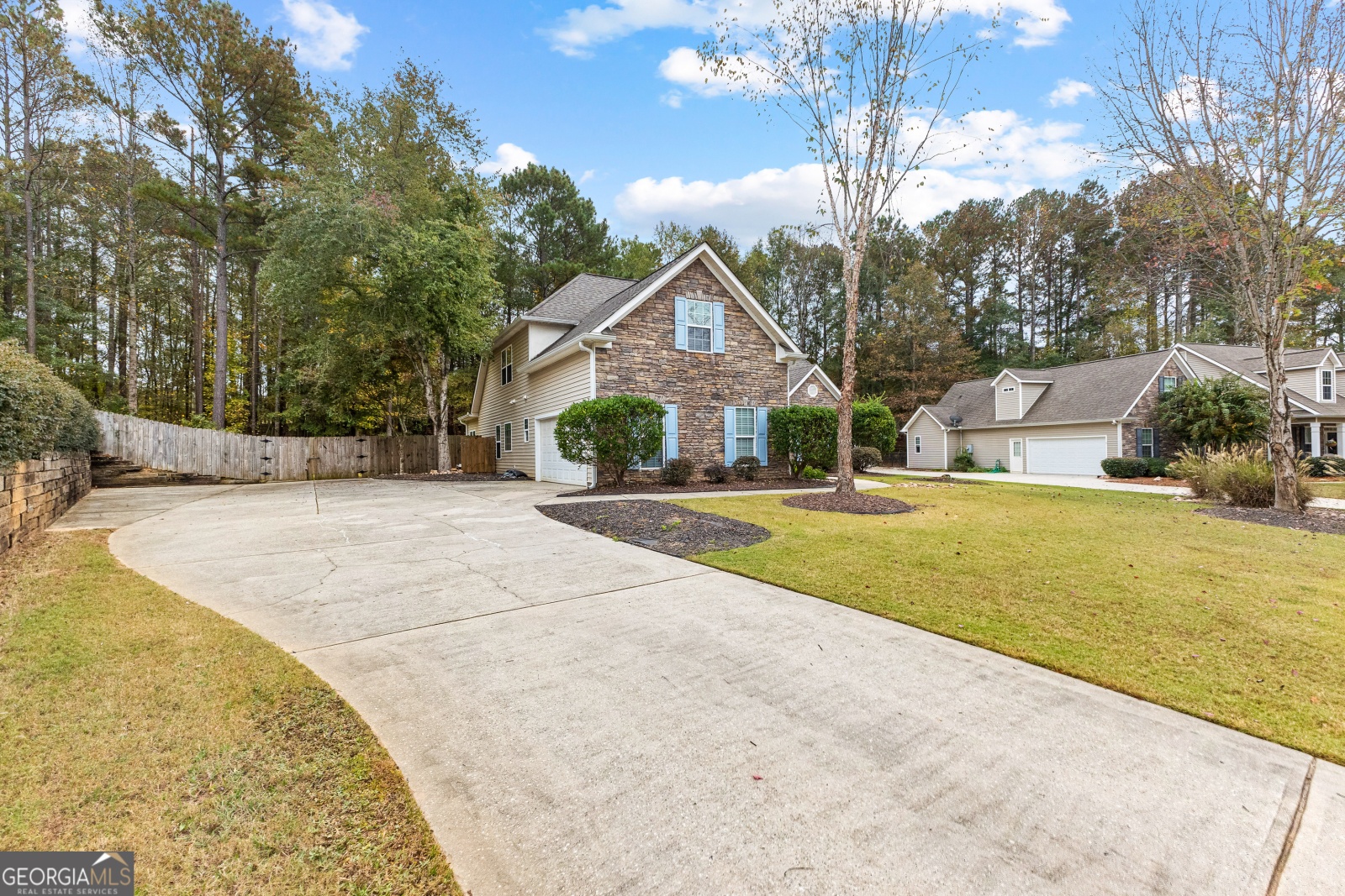 160 Brittany Lane, Senoia, Georgia 30276, 5 Bedrooms Bedrooms, ,3 BathroomsBathrooms,Residential,For Sale,Brittany,9140667