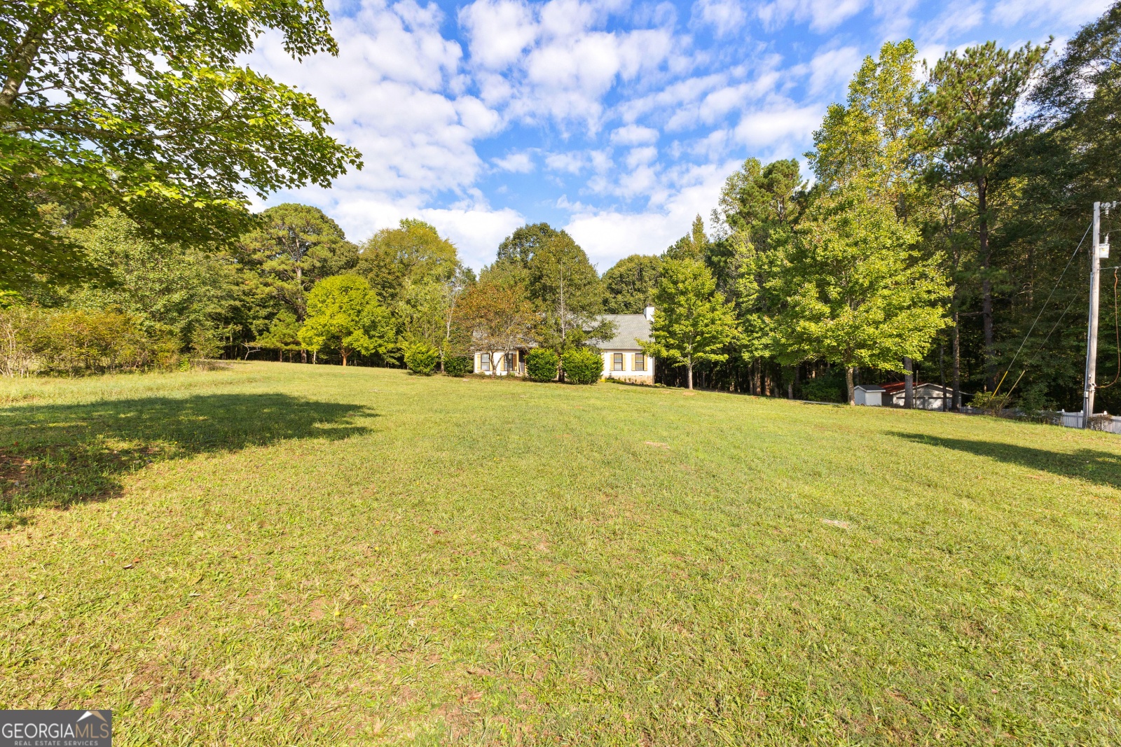 4392 Lower Fayetteville Road, Sharpsburg, Georgia 30277, 3 Bedrooms Bedrooms, ,2 BathroomsBathrooms,Residential,For Sale,Lower Fayetteville,9140798