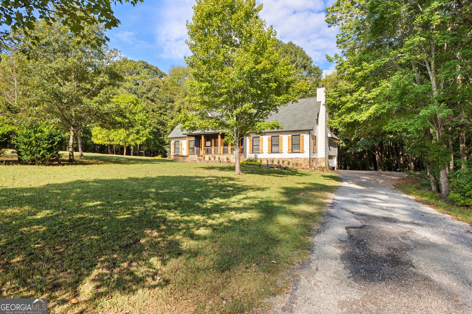 4392 Lower Fayetteville Road, Sharpsburg, Georgia 30277, 3 Bedrooms Bedrooms, ,2 BathroomsBathrooms,Residential,For Sale,Lower Fayetteville,9140798