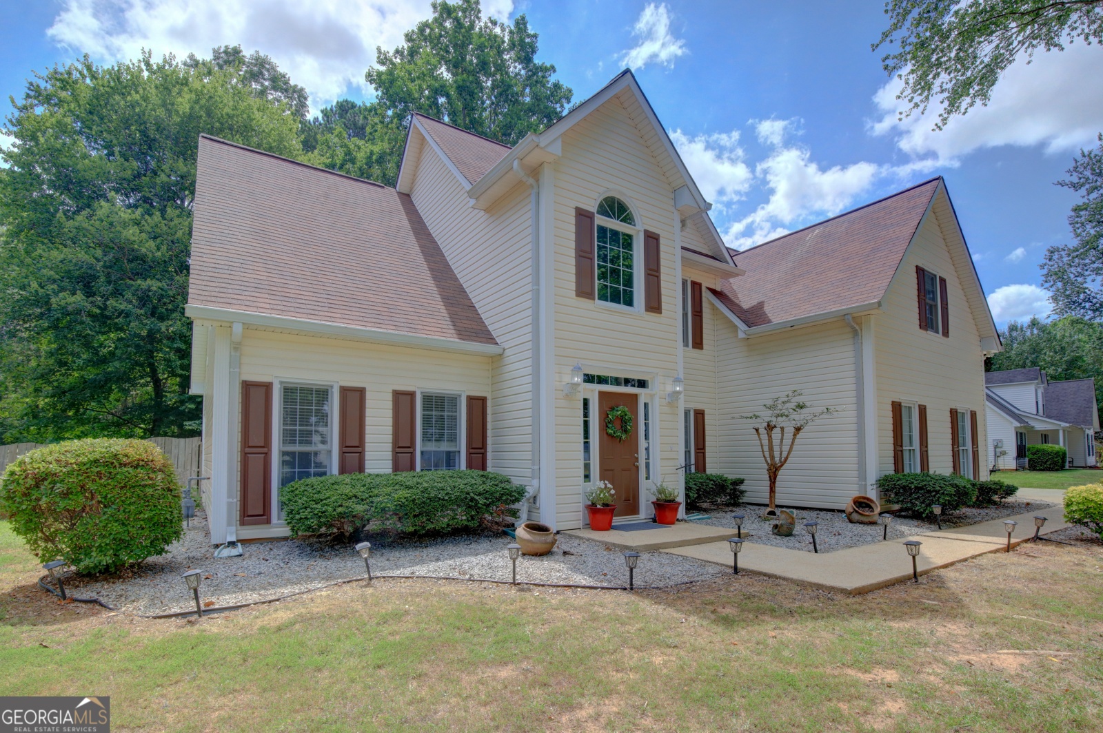 315 Lora Smith Road, Newnan, Georgia 30265, 4 Bedrooms Bedrooms, ,2 BathroomsBathrooms,Residential,For Sale,Lora Smith,9140806