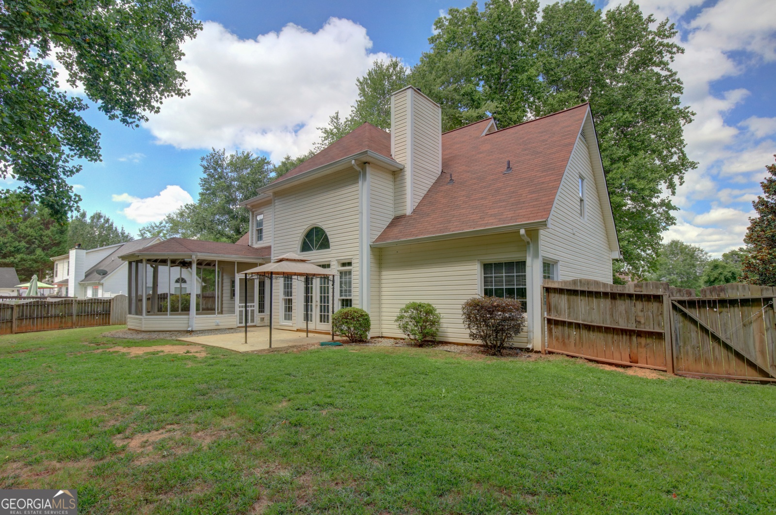 315 Lora Smith Road, Newnan, Georgia 30265, 4 Bedrooms Bedrooms, ,2 BathroomsBathrooms,Residential,For Sale,Lora Smith,9140806