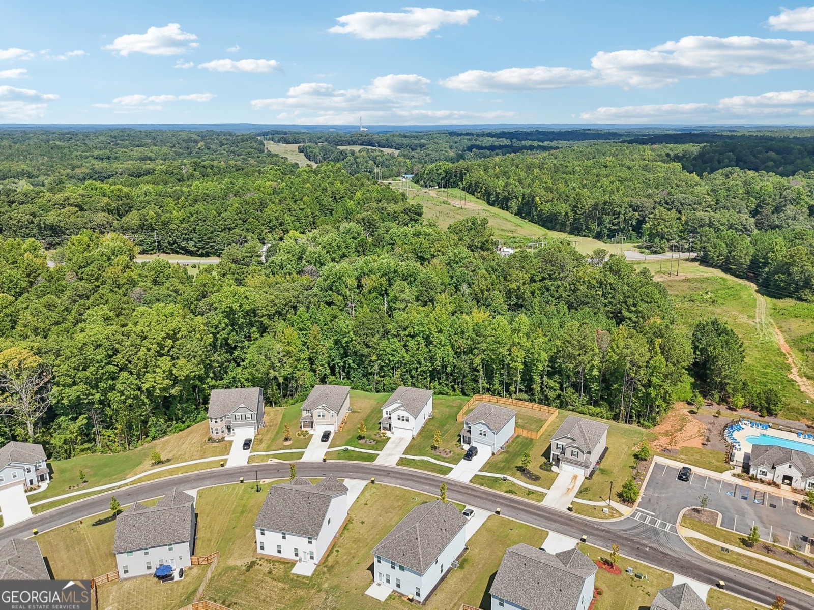 131 Chapel Hill Parkway, Newnan, Georgia 30263, 4 Bedrooms Bedrooms, ,3 BathroomsBathrooms,Residential,For Sale,Chapel Hill,9140905