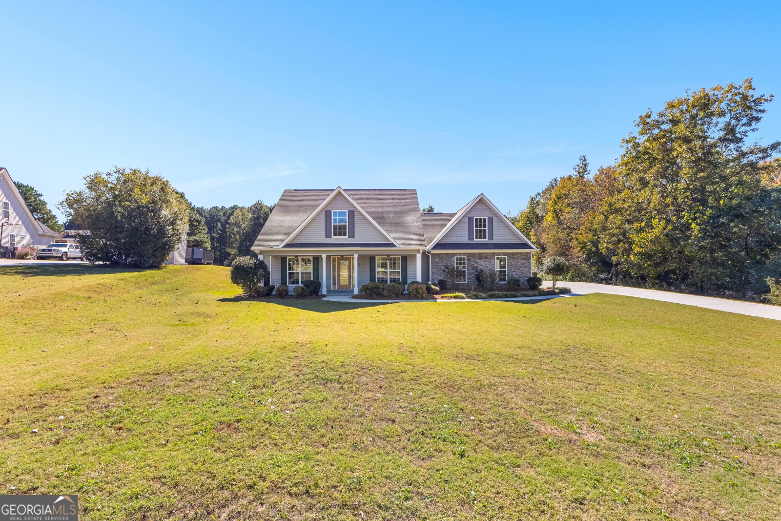 34 Meadows Drive, Senoia, Georgia 30276, 4 Bedrooms Bedrooms, ,3 BathroomsBathrooms,Residential,For Sale,Meadows,9140993