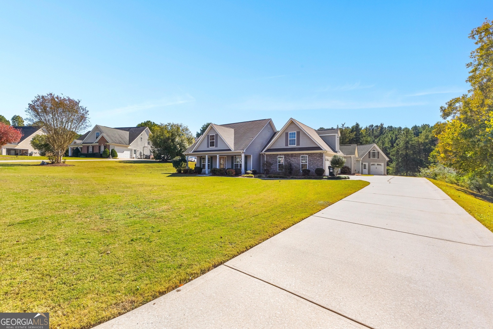 34 Meadows Drive, Senoia, Georgia 30276, 4 Bedrooms Bedrooms, ,3 BathroomsBathrooms,Residential,For Sale,Meadows,9140993