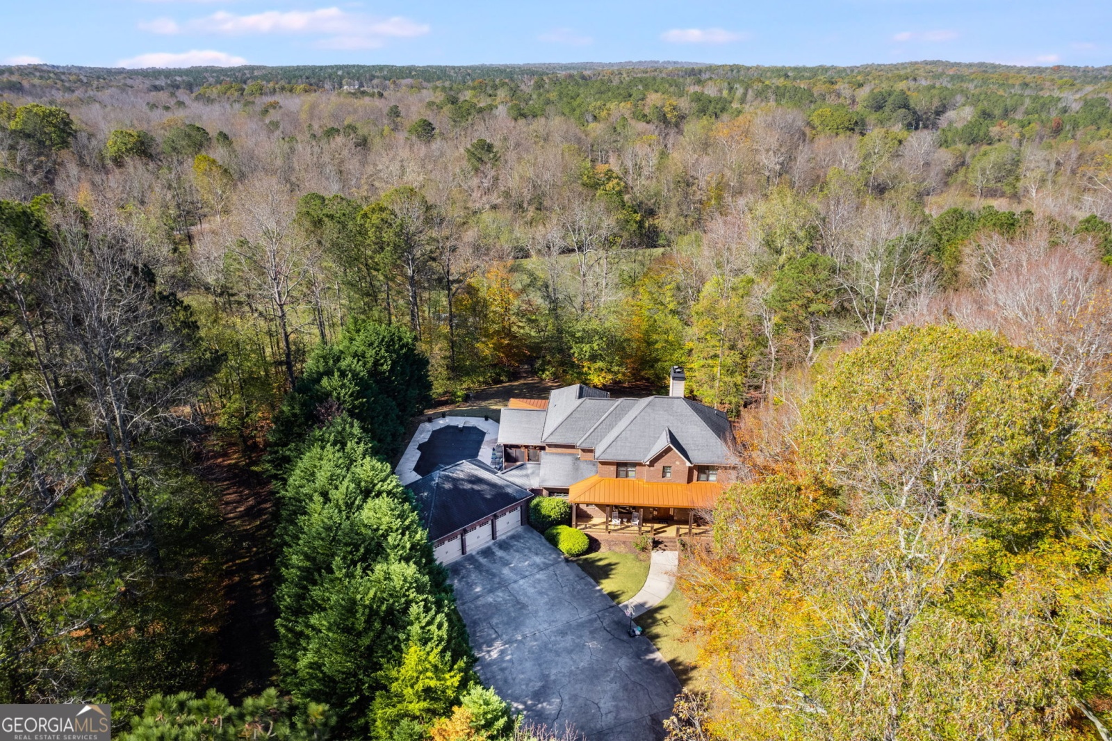 345 Old Four Notch Road, Whitesburg, Georgia 30185, 6 Bedrooms Bedrooms, ,6 BathroomsBathrooms,Residential,For Sale,Old Four Notch,9141081