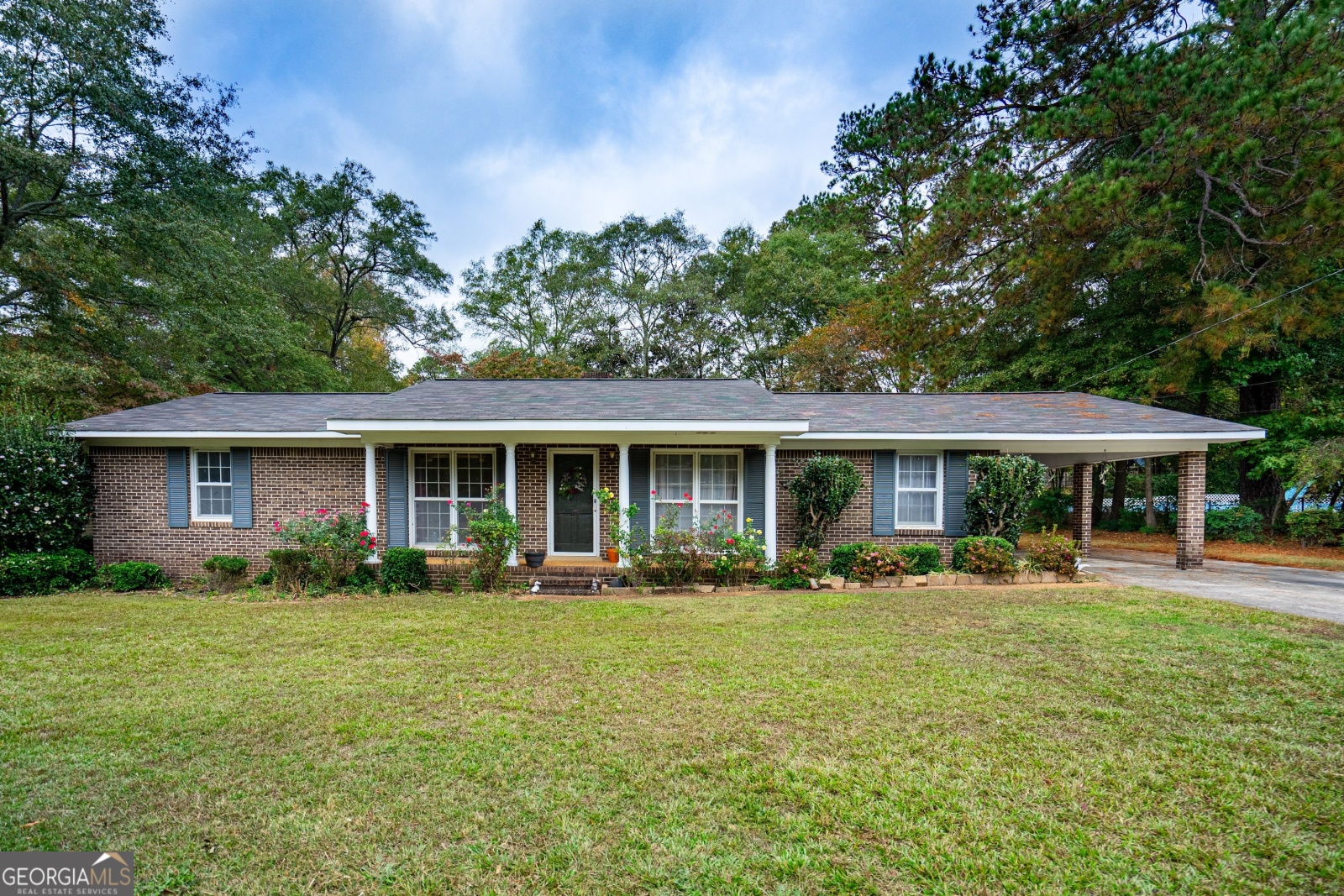 466 Hickory Terrace, Lagrange, Georgia 30241, 3 Bedrooms Bedrooms, ,2 BathroomsBathrooms,Residential,For Sale,Hickory,9141086