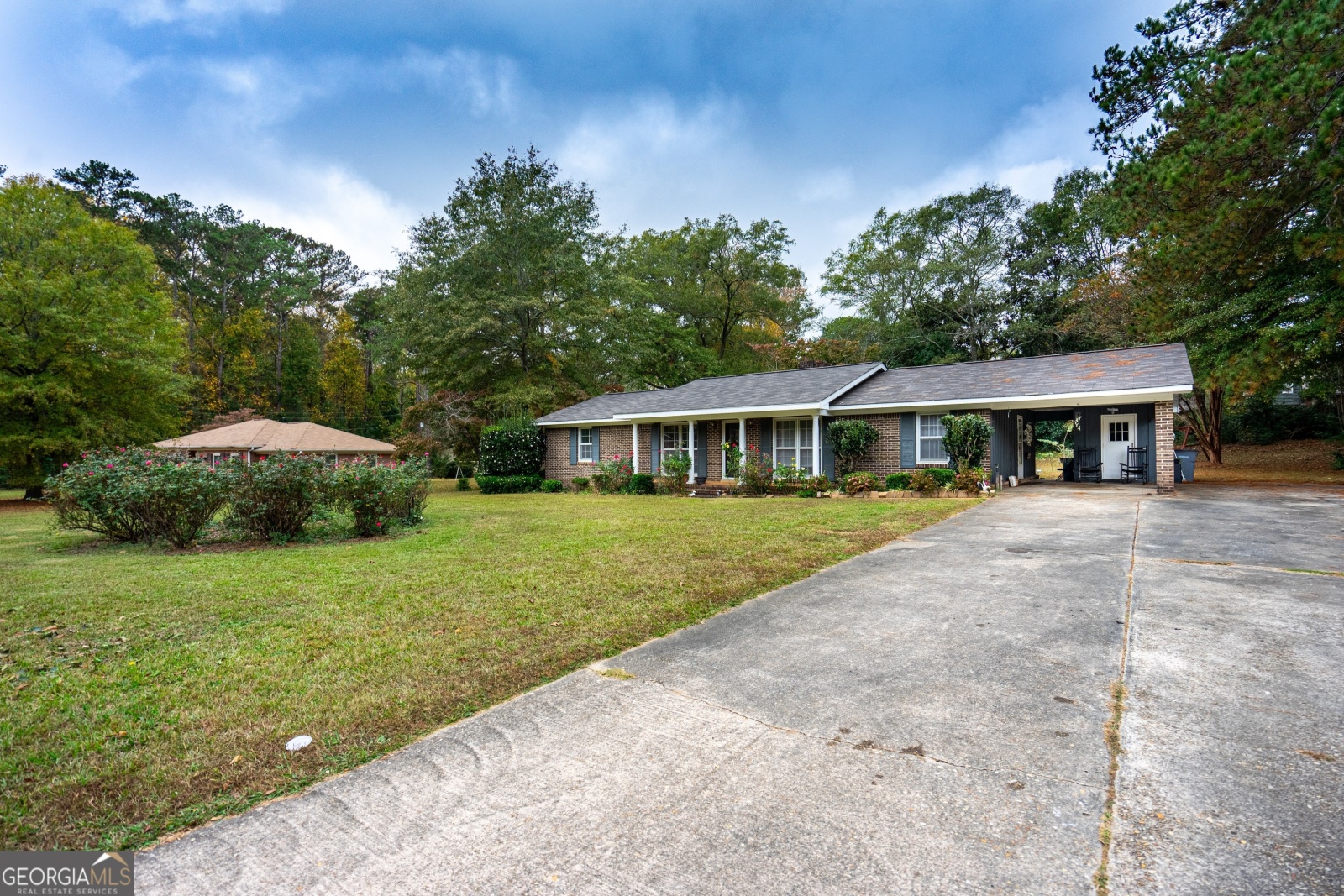 466 Hickory Terrace, Lagrange, Georgia 30241, 3 Bedrooms Bedrooms, ,2 BathroomsBathrooms,Residential,For Sale,Hickory,9141086